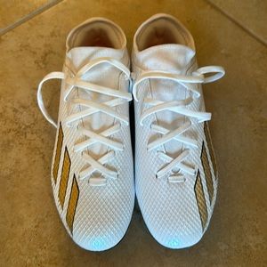 Adidas soccer cleats. Speedportal. Youth size 4.5.